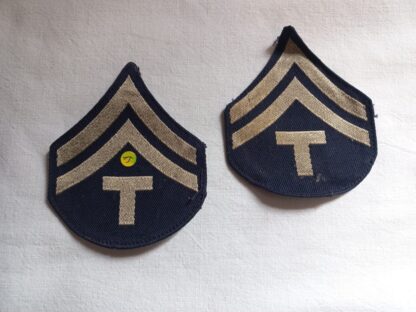 Chevrons de  CORPORAL T/5 (kaki clair)