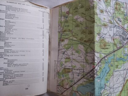 FM 21-25  daté 1941 (map and photograph reading) – Image 6