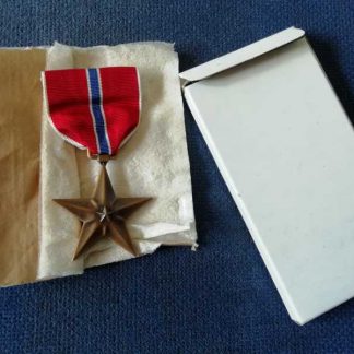 Médaille BRONZE STAR de 1944 en boite d'origine