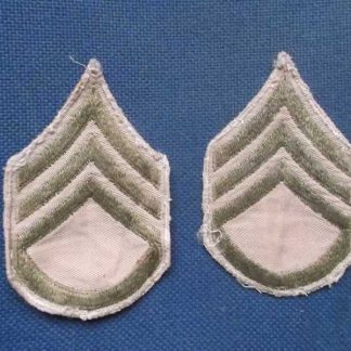 Chevrons de STAFF SERGEANT (tenue chino)
