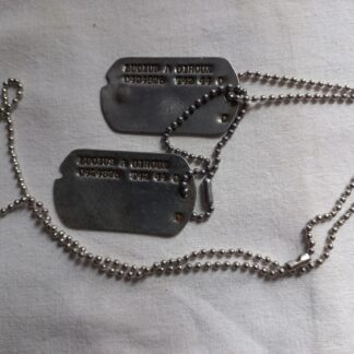 Jeu de dog tag d'origine T42/44 (Giroux)