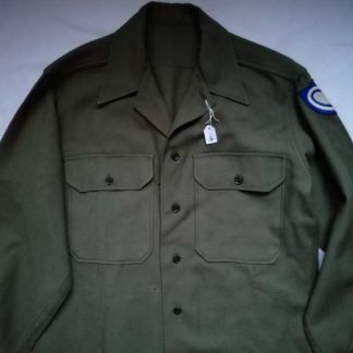Chemise moutarde 24° CORPS datée 1944