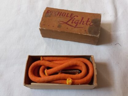 Briquet FOXHOLE LIGHTER en boite – Image 4