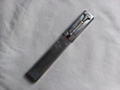 Etui métallique double original pour thermomètre