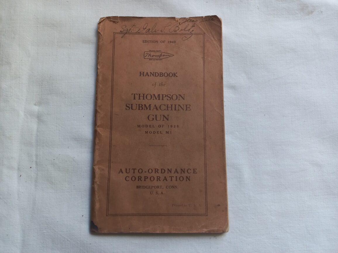 Manuel daté 1940 sur la Thompson M1928 et M1928M1 nominatif