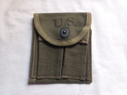 Porte chargeurs d'USM1 daté 1943 (bicolore)