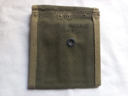 Porte chargeurs d'USM1 daté 1943 (bicolore) – Image 2