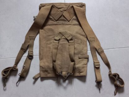 Sac à dos US modèle 28 daté 1942 – Image 2