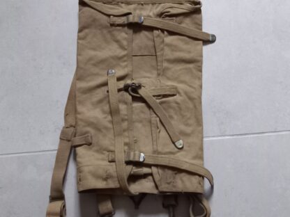 Sac à dos US modèle 28 daté 1942 – Image 4
