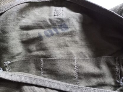 Sac à dos US modèle 28 complet daté 1944 (matriculé) – Image 5