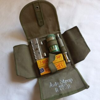 Rasoir AUTO STROP SAFETY en pochette tissu