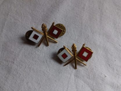 Paire d'insignes originales de col d'officier SIGNAL CORPS