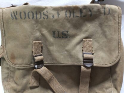 Musette M36 d'officier datée 1942 (nominative)
