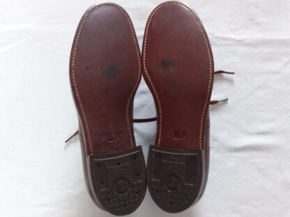 Paire de chaussures basses WAC taille 42 – Image 3