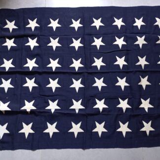 Drapeau US NAVY format 90 x 120 peint sur coton (daté 1944)