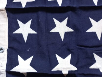 Drapeau US NAVY format 90 x 120 peint sur coton (daté 1944) – Image 3