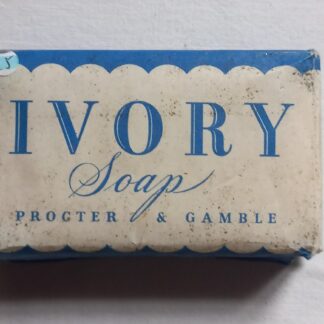 Savon IVORY petit modèle daté 1943