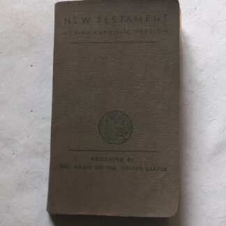 Bible "Catholic version" datée 1941 avec photo