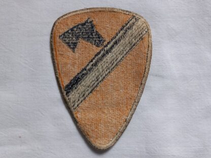 1° CAVALRY DIVISION standard – Image 2