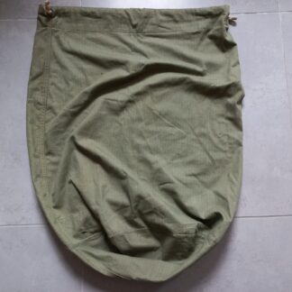 Sac à paquetage "bag barrack" daté 1944