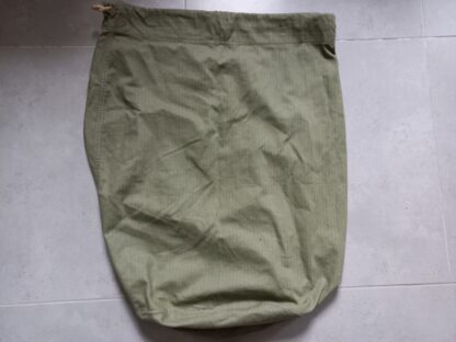 Sac à paquetage "bag barrack" daté 1944 – Image 2