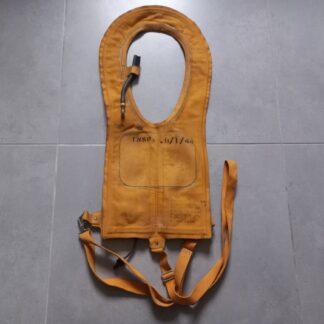 MAE WEST US type B4 datée 1943