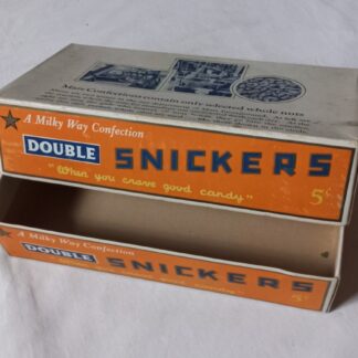 Rare boite de chocolats de marque SNICKERS