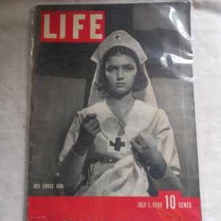 Magazine LIFE du 1er juillet 1940 (nurse Red Cross)