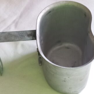 Quart de gourde US inox daté 1944