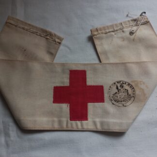 Brassard AMERICAN RED CROSS matriculé (01)