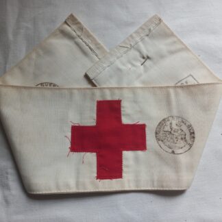 Brassard AMERICAN RED CROSS matriculé (02)