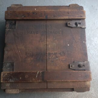 Caisse pour 25 grenades MK2 datée 1943