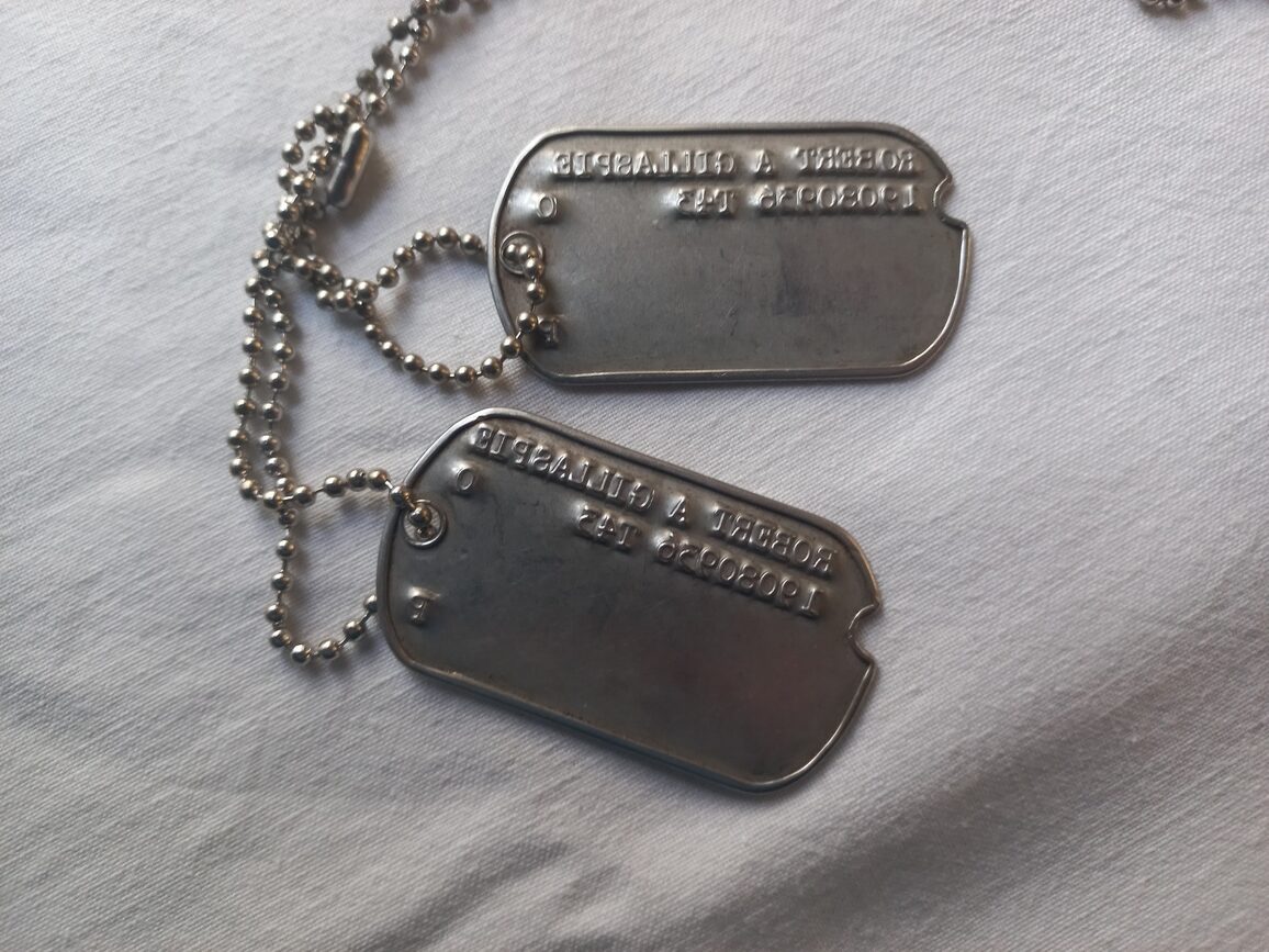 Jeu de dog tag d'origine T43 (Gillaspie) – Image 3